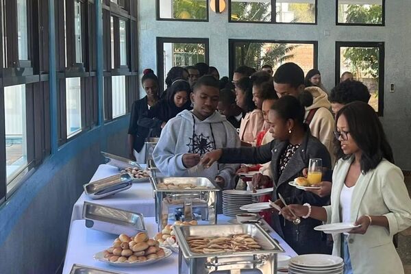 Russian Language Day Celebrated in Madagascar with Culture & Unity Russian Language Day Celebrated in Madagascar with Culture & Unity - Sputnik Africa
