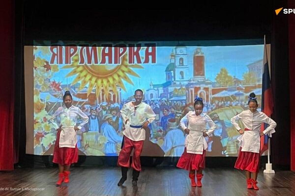 Journée de la langue russe à Madagascar: culture et unité à l'honneur Journée de la langue russe à Madagascar: culture et unité à l'honneur - Sputnik Afrique