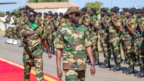 Sonko acte la rupture: vers un Sénégal sans bases militaires coloniales - Sputnik Afrique