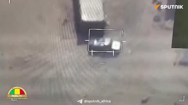 Mali Armed Forces Show Video of Airstrikes on Militants in the Kidal Region - Sputnik Africa
