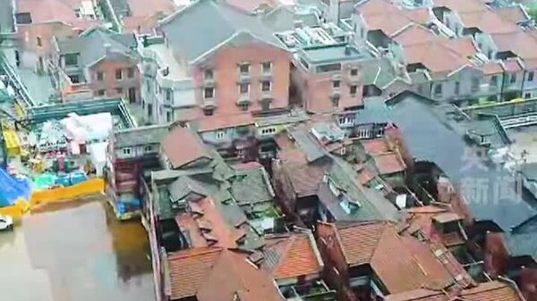#viral | When the Howl's Moving Castle Becomes Reality: In Shanghai, a 7,500-ton building Just 'Walked' - Sputnik Africa