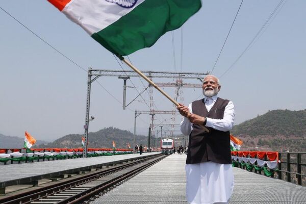 #viral | Indian PM Modi Launches World's Highest Railway Bridge - Sputnik Africa