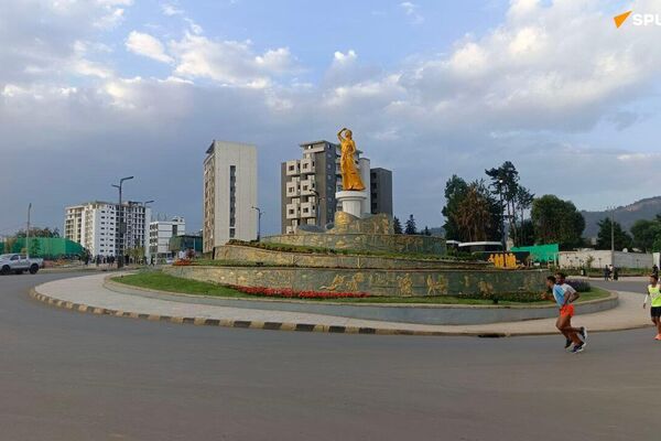 Ethiopia's First-Ever Night Run Held in Addis Ababa Ethiopia's First-Ever Night Run Held in Addis Ababa - Sputnik Africa