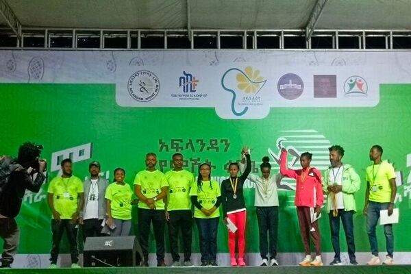 Ethiopia's First-Ever Night Run Held in Addis Ababa Ethiopia's First-Ever Night Run Held in Addis Ababa - Sputnik Africa