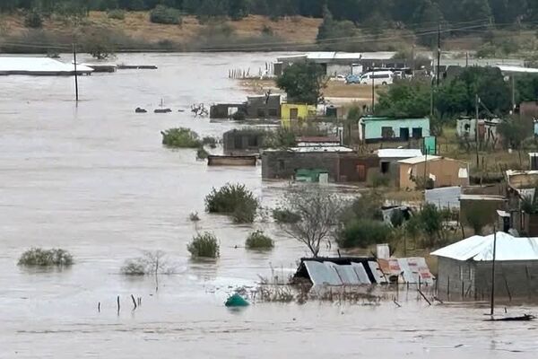Tragedy in South Africa's Eastern Cape: at Least 49 Lives Lost in Devastating Floods - Sputnik Africa