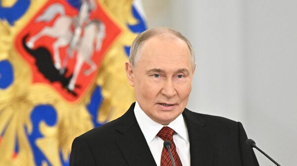 Putin Holds Meeting With Participants of Russia's 'Time of Heroes' Program - Sputnik Africa