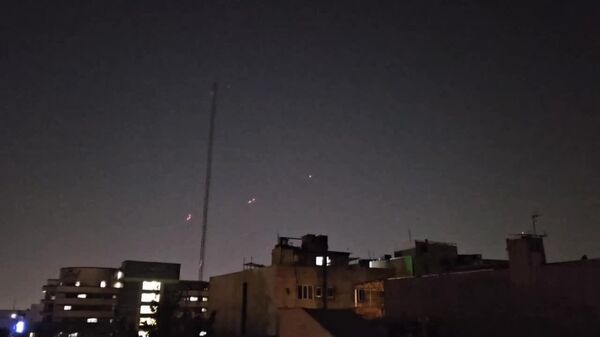 Local media report that Iranian air defense systems are intercepting Israeli missiles over Tehran again - Sputnik Africa