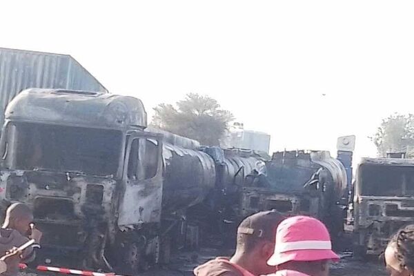 #viral | Inferno Chain Reaction: Multiple Fuel Tankers Explode in Kenya - Sputnik Africa