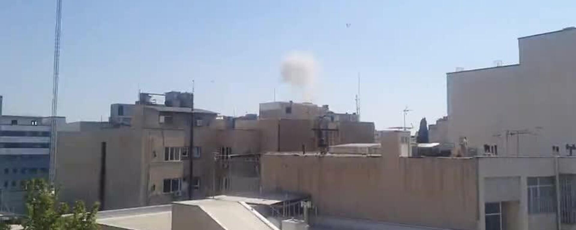 Explosion Rocks Tehran's Valiasr Street, Local Media Report - Sputnik Africa, 1920, 15.06.2025