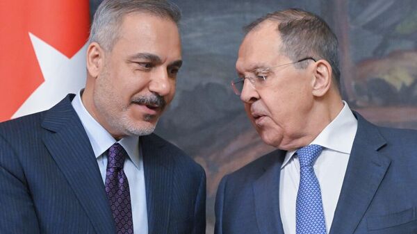 Russian, Turkish Foreign Ministers Discuss Israel-Iran Conflict Via Phone Call - Sputnik Africa