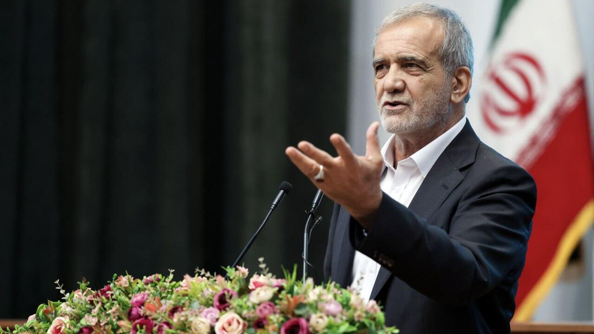 The US Undoubtedly 'Plays Direct Role' in Israeli Aggression, Iranian President Says The US Undoubtedly 'Plays Direct Role' in Israeli Aggression, Iranian President Says - Sputnik Africa, 1920, 15.06.2025