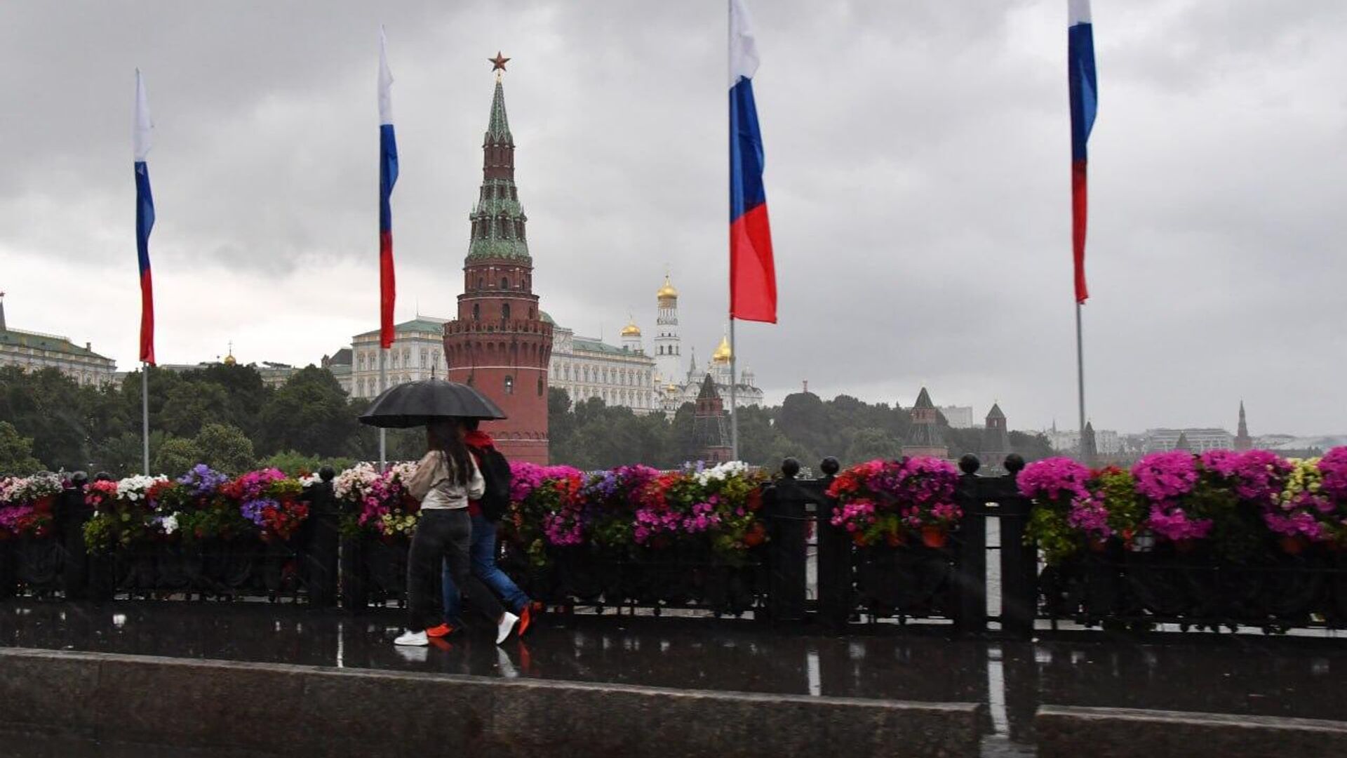 Russia Remains Ready, if Necessary, to Provide Mediation in Resolving Conflict Between Iran And Israel, Kremlin Says Russia Remains Ready, if Necessary, to Provide Mediation in Resolving Conflict Between Iran And Israel, Kremlin Says - Sputnik Africa, 1920, 16.06.2025