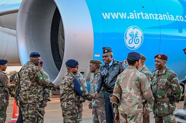 Second Group of SA National Defense Force Soldiers Returns from DRC Deployment - Sputnik Africa
