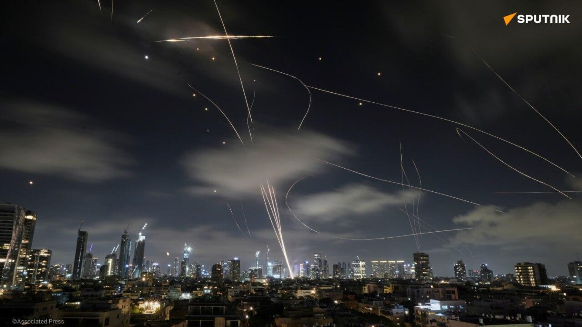 Iran-Israel Escalation: Latest News by Morning of June 18 Iran-Israel Escalation: Latest News by Morning of June 18 - Sputnik Africa, 1920, 18.06.2025