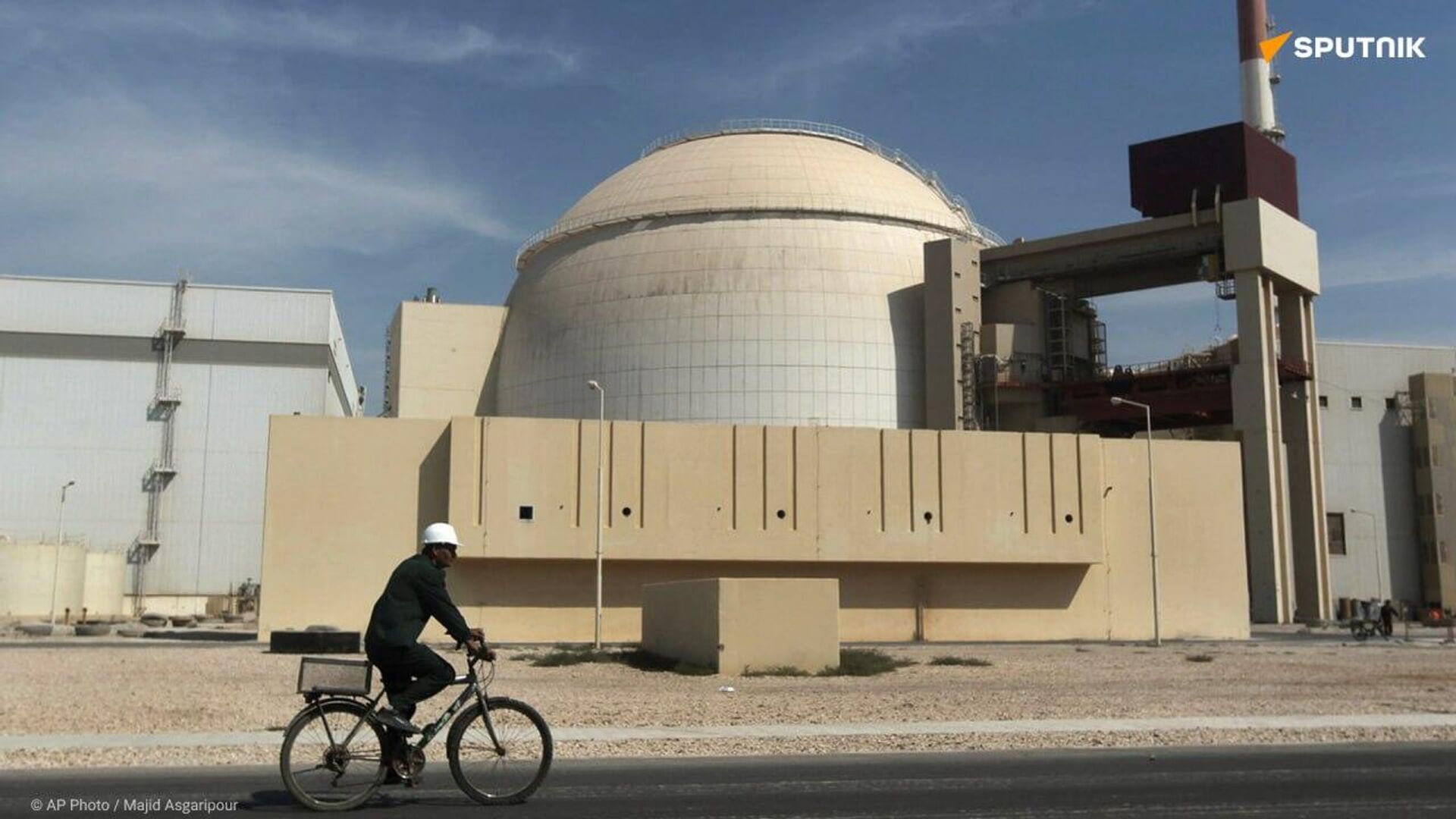 A strike on the Bushehr nuclear power plant in Iran could lead to a disaster comparable to Chernobyl, Russian energy giant Rosatom CEO says A strike on the Bushehr nuclear power plant in Iran could lead to a disaster comparable to Chernobyl, Russian energy giant Rosatom CEO says - Sputnik Africa, 1920, 19.06.2025