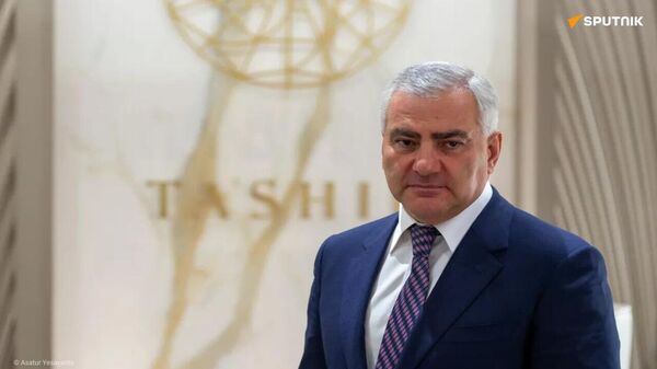 Armenian Diaspora Representative in US Calls Pashinyan Dictator Over Karapetyan's Case - Sputnik Africa
