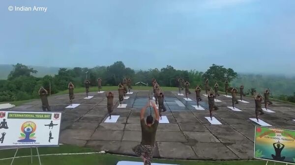 #viral | To celebrate Yoga Day, Indian Army soldiers took up the ancient practice across the country - Sputnik Africa