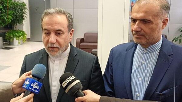Talks with Putin to focus on urgent regional issues, closer Iran–Russia coordination – Iran’s FM Araqchi - Sputnik Africa