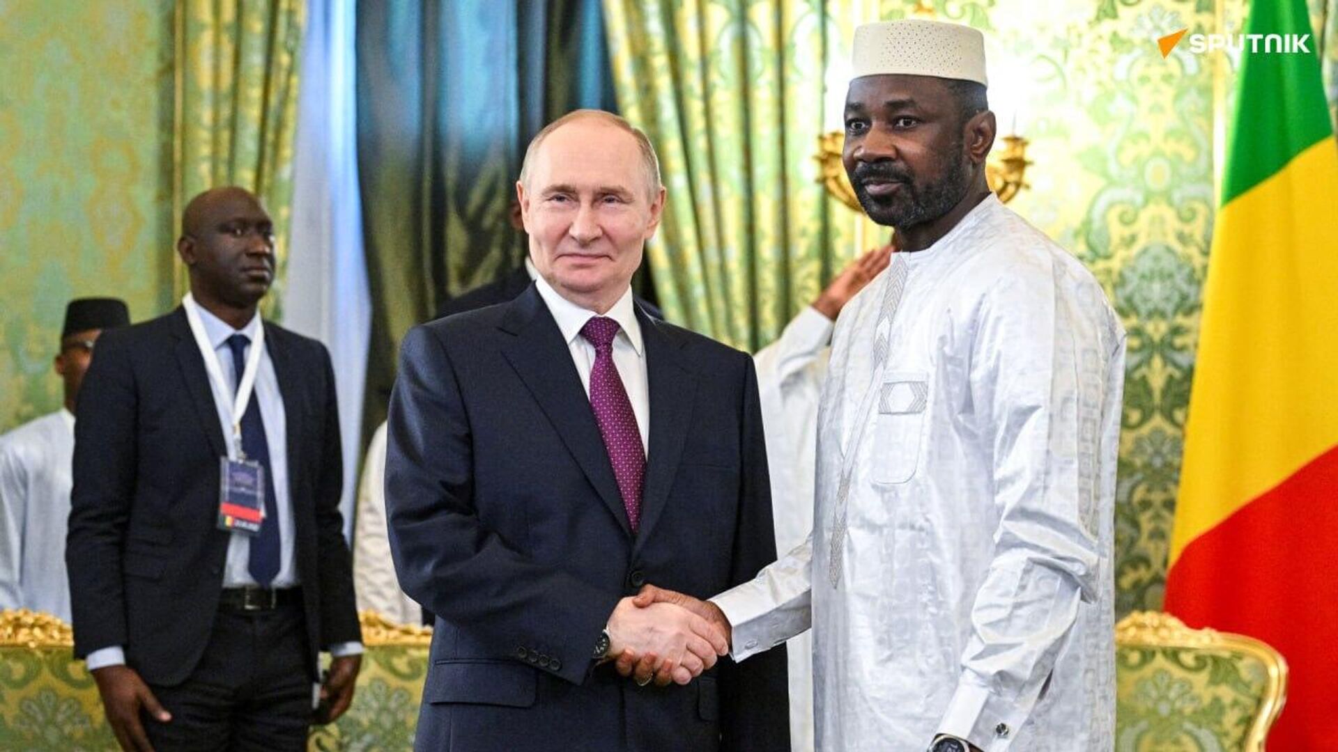 Putin-Goïta Meeting: Strategic Partnership to 'Counter Western Influence' Putin-Goïta Meeting: Strategic Partnership to 'Counter Western Influence' - Sputnik Africa, 1920, 24.06.2025