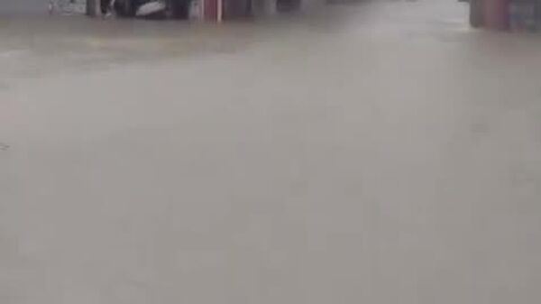 #viral | Torrential Rains Trigger Severe Flooding Across Surat City in Gujarat State, India - Sputnik Africa