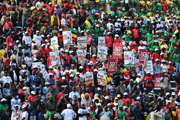 Mozambique at 50: President Chapo Calls for Renewal and Integrity Mozambique at 50: President Chapo Calls for Renewal and Integrity - Sputnik Africa