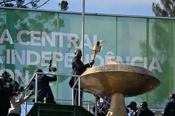 Mozambique at 50: President Chapo Calls for Renewal and Integrity Mozambique at 50: President Chapo Calls for Renewal and Integrity - Sputnik Africa