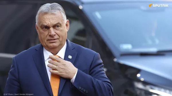 L'Ukraine dans l'Otan? On ne jette pas d'allumettes sur une poudrière, met en garde Viktor Orban - Sputnik Afrique