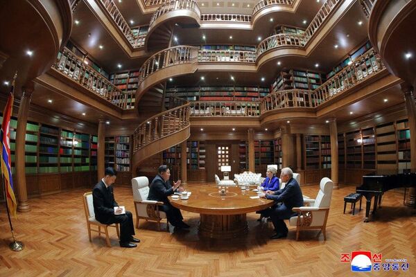 Kim Jong-un meets Russian Culture Minister in Pyongyang - reports Kim Jong-un meets Russian Culture Minister in Pyongyang - reports - Sputnik Africa