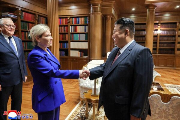 Kim Jong-un meets Russian Culture Minister in Pyongyang - reports Kim Jong-un meets Russian Culture Minister in Pyongyang - reports - Sputnik Africa