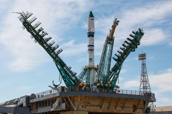 #viral | Ready, Steady… Russia’s Soyuz Rocket Set to Begin Its Journey to Stars! #viral | Ready, Steady… Russia’s Soyuz Rocket Set to Begin Its Journey to Stars! - Sputnik Africa