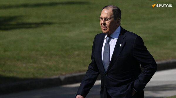 Lavrov condamne les frappes américaines et israéliennes sur l’Iran lors de son entrevue avec Araghtchi - Sputnik Afrique