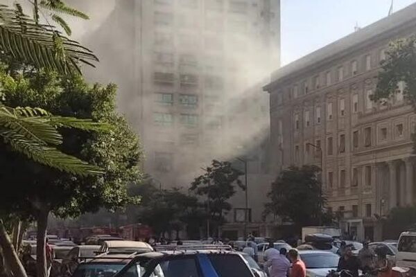 #viral | Massive Fire Breaks Out in Cairo #viral | Massive Fire Breaks Out in Cairo - Sputnik Africa