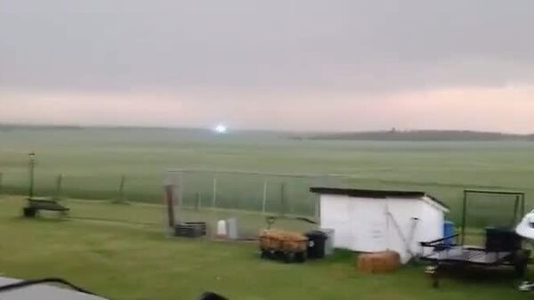 #viral | Watch Mesmerizing Ball Lightning Amidst Ferocious Storm in Canada - Sputnik Africa