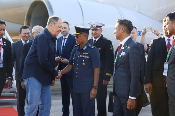 Russian Foreign Minister arrives in Malaysia for ASEAN Ministerial meetings Russian Foreign Minister arrives in Malaysia for ASEAN Ministerial meetings - Sputnik Africa