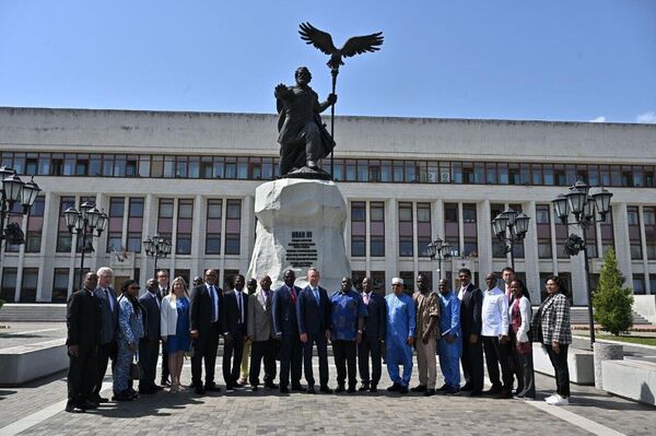 Delegation of Ambassadors From African Countries Arrives in Russia's Kaluga Region Delegation of Ambassadors From African Countries Arrives in Russia's Kaluga Region - Sputnik Africa