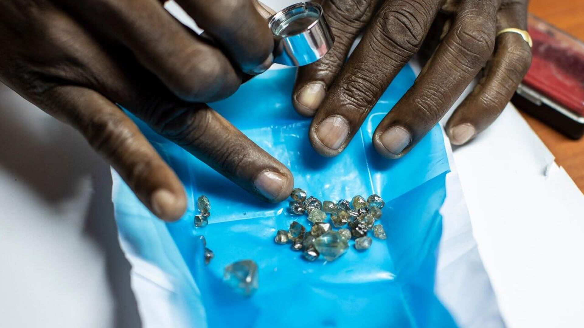 Central African Republic Open to Russian Diamond Mining Firms Central African Republic Open to Russian Diamond Mining Firms - Sputnik Africa, 1920, 13.07.2025