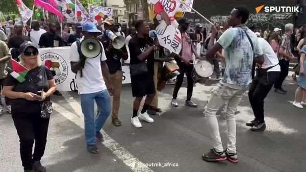 Internationalist Demonstration 'War on War, War on Borders' Held in Paris - Sputnik Africa
