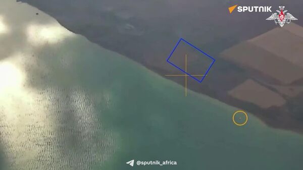 Russian MoD Releases Footage of Iskander Missile Strike on Ukrainian S-300PS Air Defense System in Odessa Region - Sputnik Africa