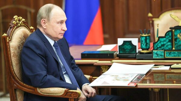 Putin Calls Europe's Intention to Refuse Russian Mineral Fertilizers Complete Nonsense - Sputnik Africa