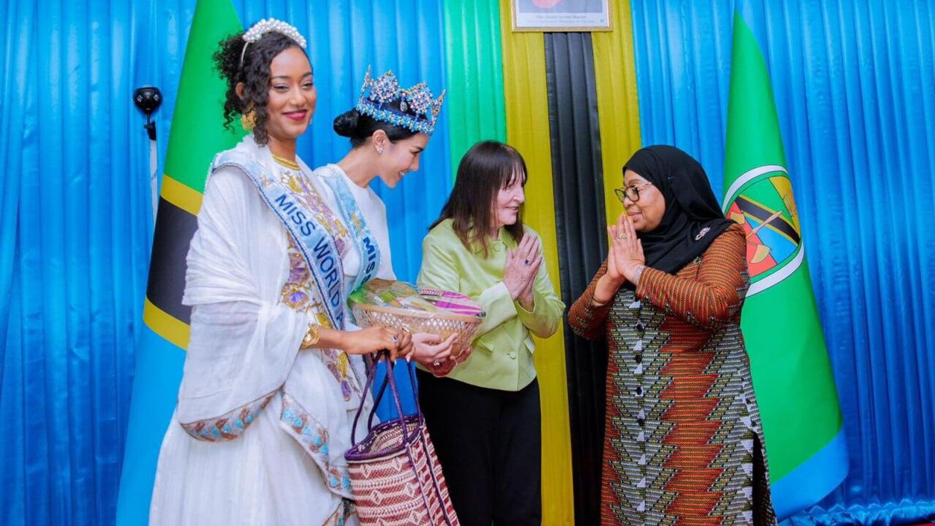 Tanzania Considers Hosting Miss World Finals Tanzania Considers Hosting Miss World Finals - Sputnik Africa, 1920, 21.07.2025