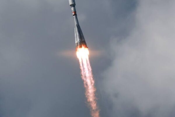 #viral | Russia Launches Soyuz Rocket With 20 Spacecraft - Sputnik Africa