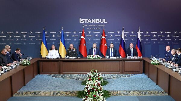 Negotiations between delegations of Russia and Ukraine with the participation of representatives of Turkey at the Ciragan Palace in Istanbul. - Sputnik Africa