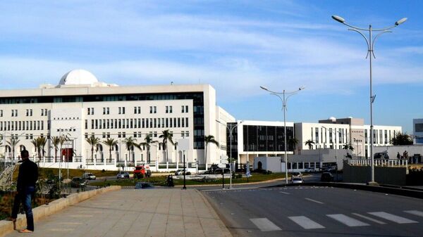 Algeria Revokes Privileged Airport and Port Access for French Diplomats Amidst Escalating Tensions - Sputnik Africa