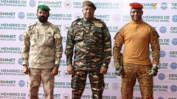 L’AES invitée au défilé militaire pour la fête nationale du Bénin - Sputnik Afrique