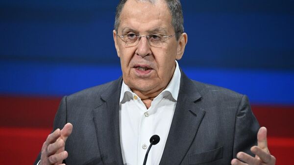 The Ukrainian issue is a manifestation of the West's line on inflicting a strategic defeat on Russia, Lavrov says - Sputnik Africa