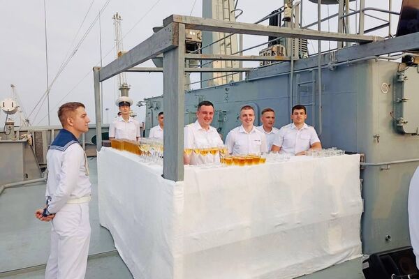 Russian Training Ship Smolny Makes Stop in Congo, Baltic Fleet Says Russian Training Ship Smolny Makes Stop in Congo, Baltic Fleet Says - Sputnik Africa