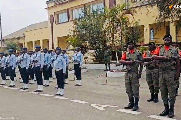 Un navire de la flotte russe de la Baltique achève sa visite au Congo - Sputnik Afrique