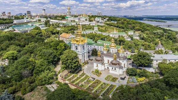 Ukraine trading Slavic Orthodox heritage for weapons and perks - Sputnik Africa
