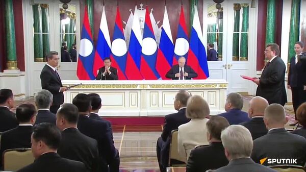 Conférence de presse des Présidents russe et laotien - VIDÉO INTÉGRALE - Sputnik Afrique