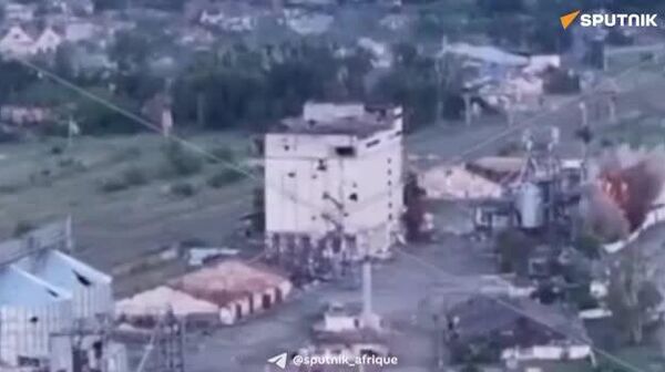 ▶Les troupes russes évincent l'armée de Kiev de la vieille ville de Voltchansk - Sputnik Afrique